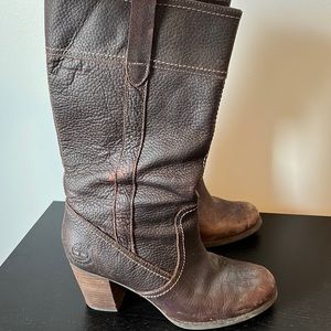 Timberland brown leather boots size 7
